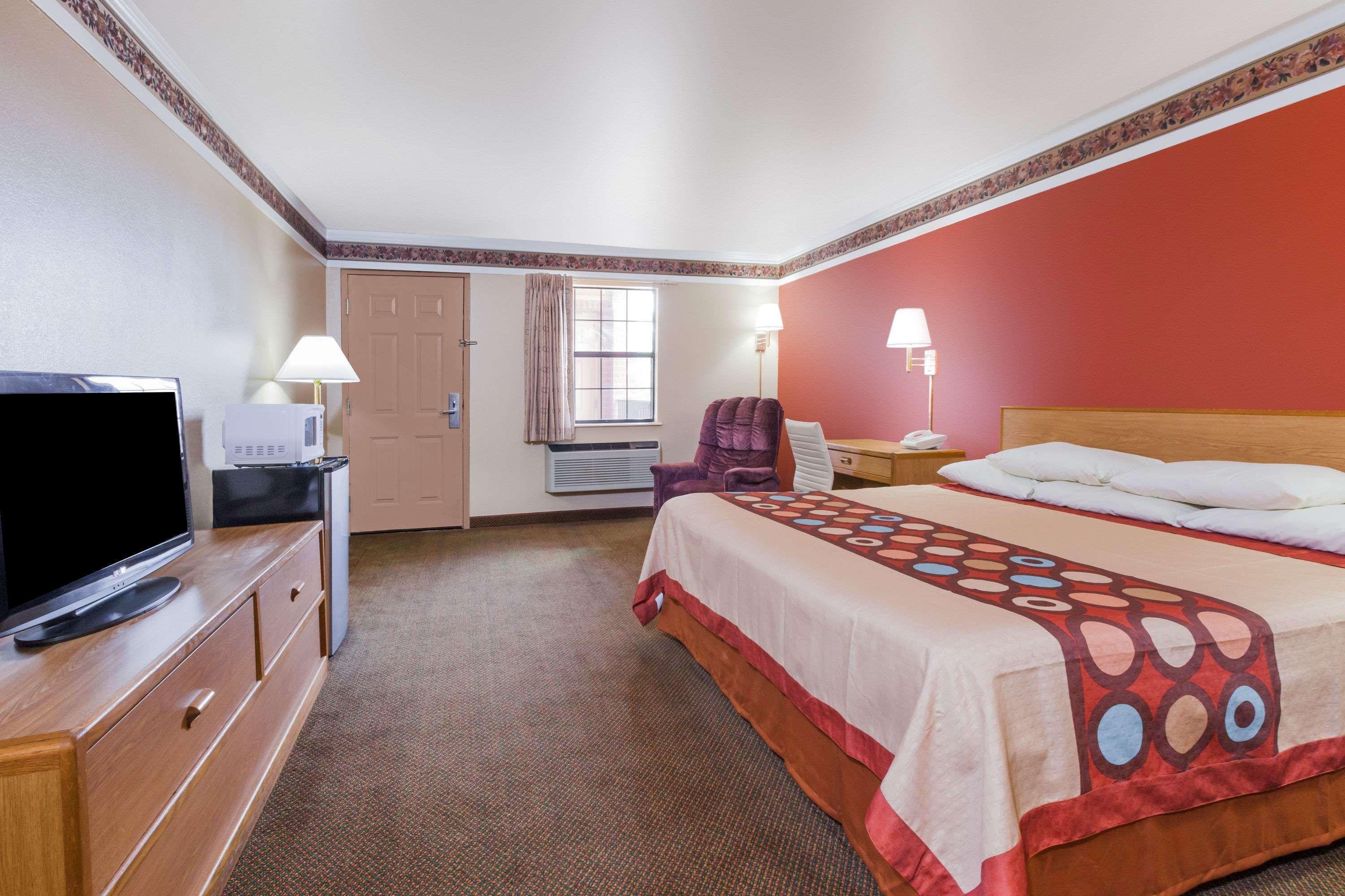 Super 8 by Wyndham Mount Vernon Exterior foto